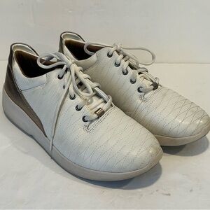 Clarks Unstructured Shoes Womens Un Alfresco Lo Sneakers 26135710 White Gold 10M